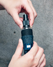 將圖片載入圖庫檢視器 DENIMPACK 腰掛丹寧酒精瓶套(含30ml玻璃酒精瓶)